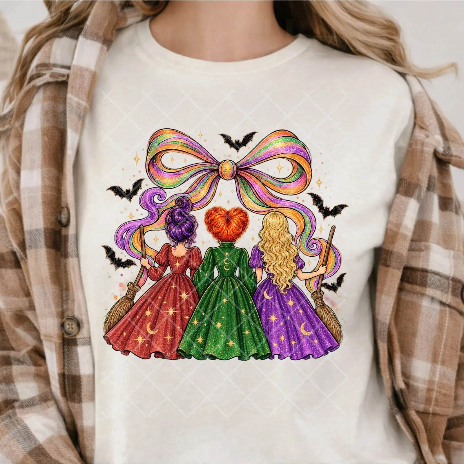 Hocus Pocus Sanderson Sisters Halloween Bow and Bats Graphic T-Shirt